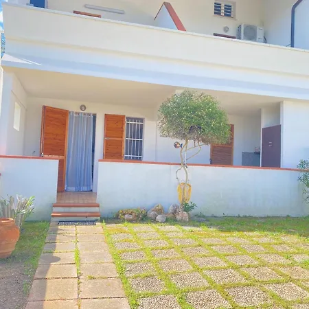 Apartment Trilocale 200 Mt Mare Giardino Posto Auto *