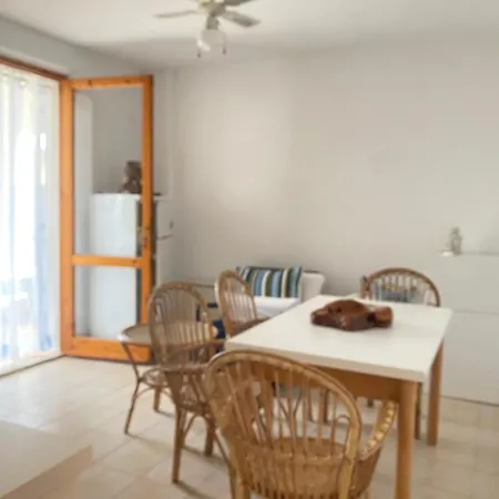 Trilocale 200 Mt Mare Giardino Posto Auto Marcelli