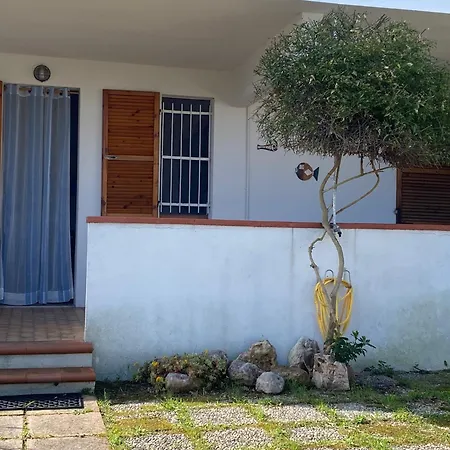 Trilocale 200 Mt Mare Giardino Posto Auto Διαμέρισμα